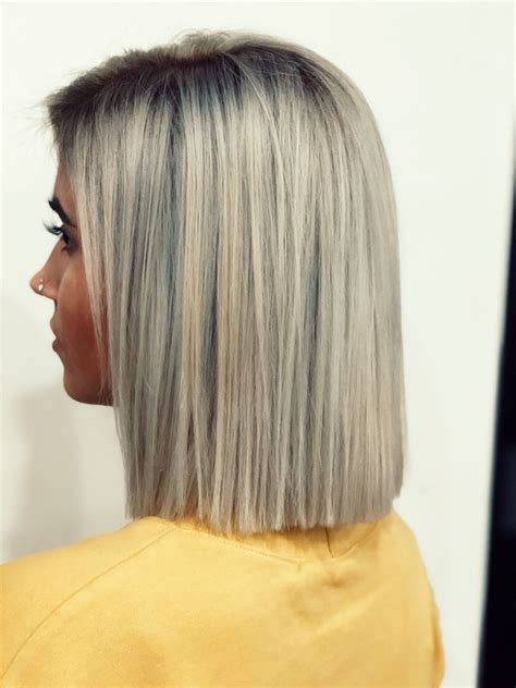 Cool Blonde Hair Instagram Kavakeeks Straight Bob Haircut Medium Bob Haircut Edgy Bob