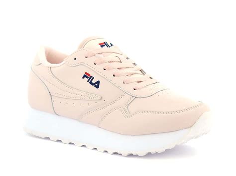 Fila skates is a leading player in the world of inline skating, with high quality products for performance and speed, with innovations and patented technologies that are changing the art of skating, both inline. Foot News. Fila