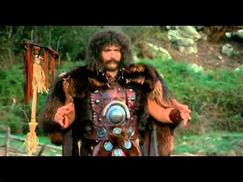 Attila flagello di dio è un film del 1982 diretto da castellano e pipolo, con protagonista diego abatantuono e prodotto da mario cecchi gori e dal figlio vittorio per la società intercapital. Attila Flagello di Dio - Discorso ai barbari - YouTube