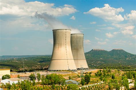 Las Centrales Nucleares Más Seguras Tras Chernobyl Y Fukushima