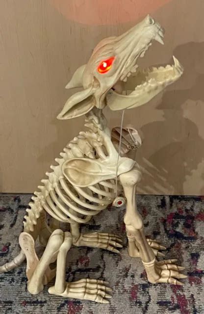 Life Size Howling Wolf Skeleton Led Animated Halloween Prop Light Up