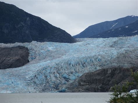 Visiting Mendenhall Glacier on layover at Juneau Airport - #ErikTomrenWrites