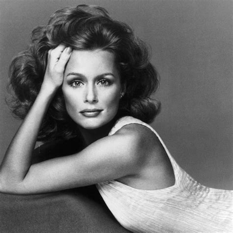 Reflecting On 60 Years Of Lauren Hutton The Eternal Covergirl