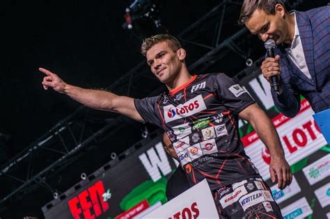 Maybe you would like to learn more about one of these? Oficjalny portal FEN MMA » Łukasz Charzewski - Oficjalny ...