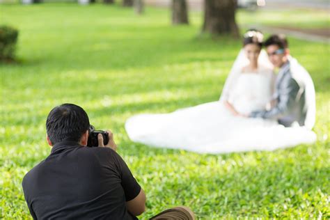 How To Select A Wedding Photographer