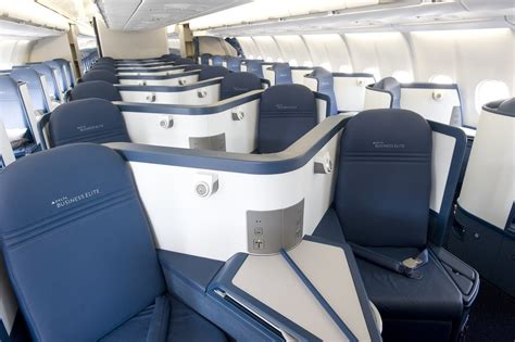 Delta Completes Full Flat Bed Seats Installation On All International