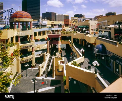 Horton Plaza Mall In San Diego Stock Photo Alamy