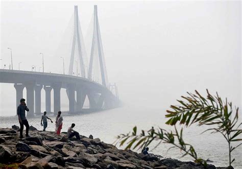 Mumbai A View Of The Iconic Bandra Worli Sea Link Engulfed By Smog In