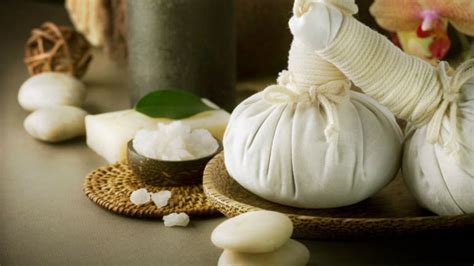 the art of thai herbal compress and massage in thailand loft thai spa blog in bangkok