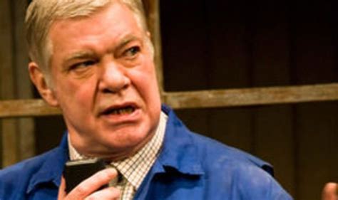 Sign Of The Times Duchess Theatre Matthew Kelly Keeps Comedy’s Vital Signs Alight Theatre