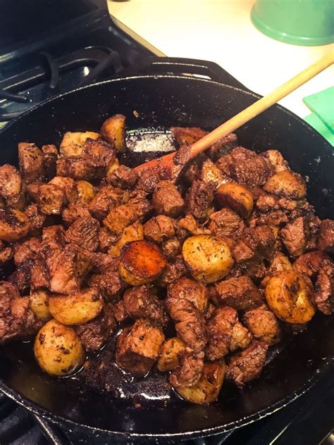 Compound steak butter is super easy to make and a delicious way to add some extra flavor. GARLIC BUTTER HERB STEAK BITES WITH POTATOES