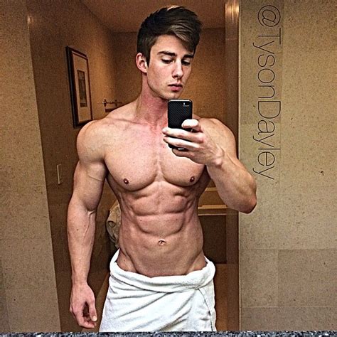 Tyson Dayley Abs Male Fitness Models Mens Fitness Muscle