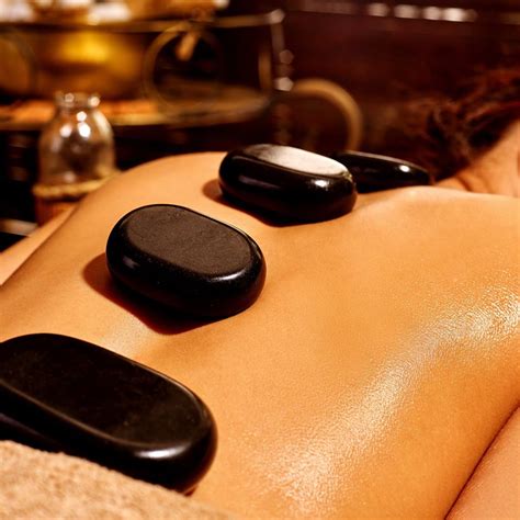Hot Stone Massage Top 10 Massage Centers And Spa For Hot Stone Therapy