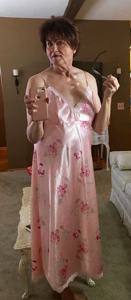 Pink Nightgown Tumbex