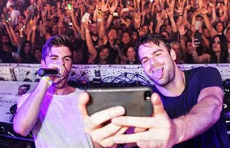 After Justin Bieber The Chainsmokers To Create Sensation In India