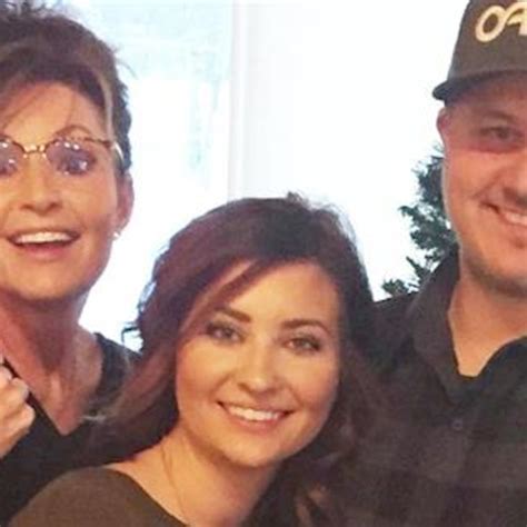Sarah Palin S Daughter Willow Gives Birth To Twins