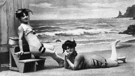 Vintage Photographs Capture Daily Life At Beach Before The Bikini Vintage Everyday