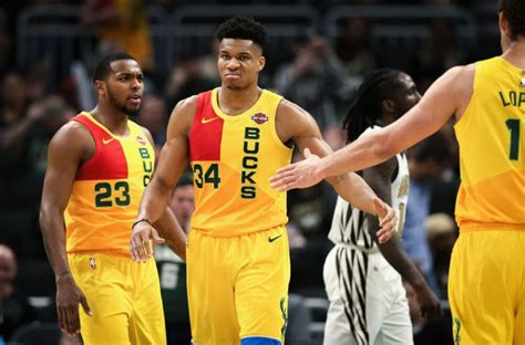 2021 milwaukee bucks roster top questions. Milwaukee Bucks: Who is in consideration for 2018-19 NBA awards?