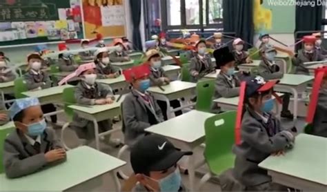 Da Li Ćemo I Mi Ovako Kako Izgleda Povratak U školske Klupe U Kini