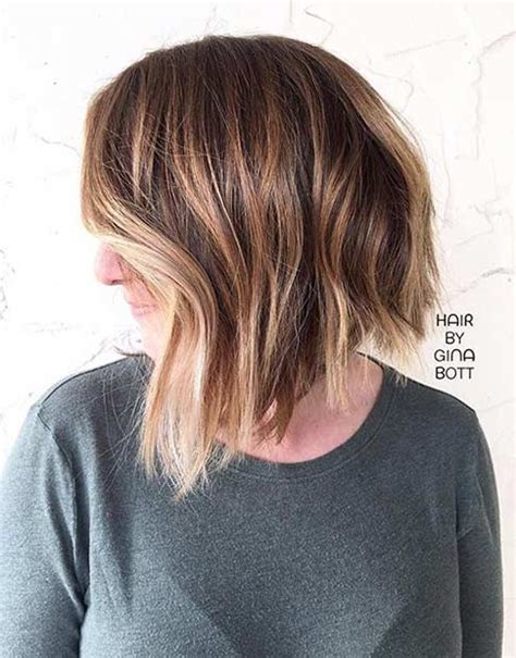 Whenever they are bored with their any type of mane, the thought of going for the bob cut regularly crosses their mind and the inverted bob. 61 Best Inverted Bob Hairstyles for 2019 | Page 4 of 6 ...