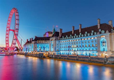 I like traveling and i like to have a good time with my friends. تعبير عن مدينة زورتها بالانجليزي مع الترجمة | المرسال