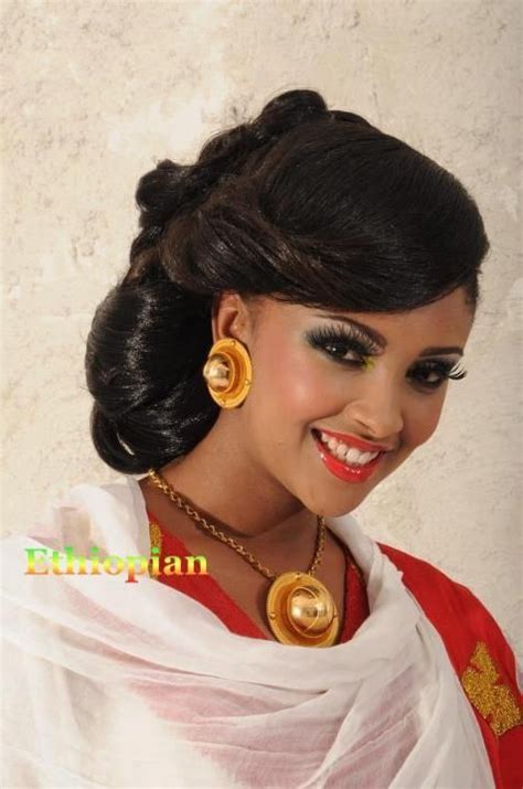 Habesha Fashion From Ethiopia And Eritrea Ethiopian Beauty Ethiopian Women African Beauty