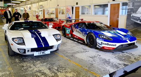 Le Mans 2016 Ford Gt Photoshoot New Racer Meets Its Gt And Gt40