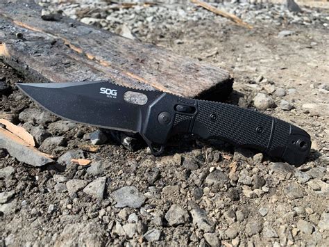 Sog Knives Seal Xr Built By Professionals For Professionals The