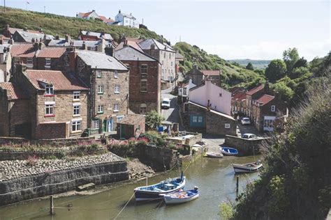 5 Beautiful Yorkshire Coastal Towns In England Sights Better Seen