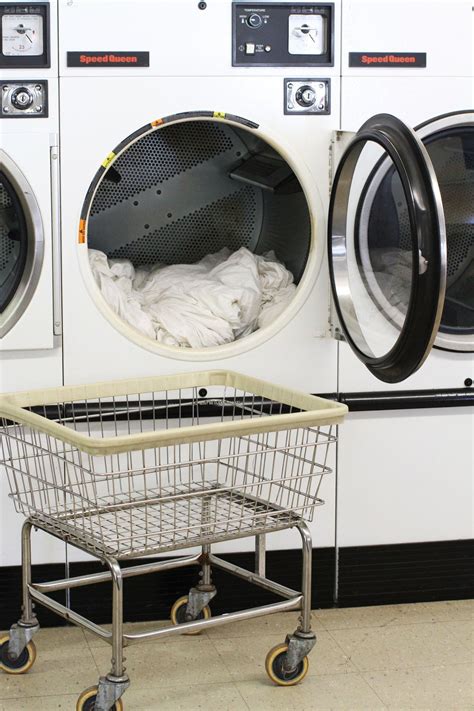 Cleaning a down comforter isn't difficult, but it isn't as straightforward as tossing your jeans in the washer. No Need to Dry Clean: How To Wash A Down Comforter | Down ...