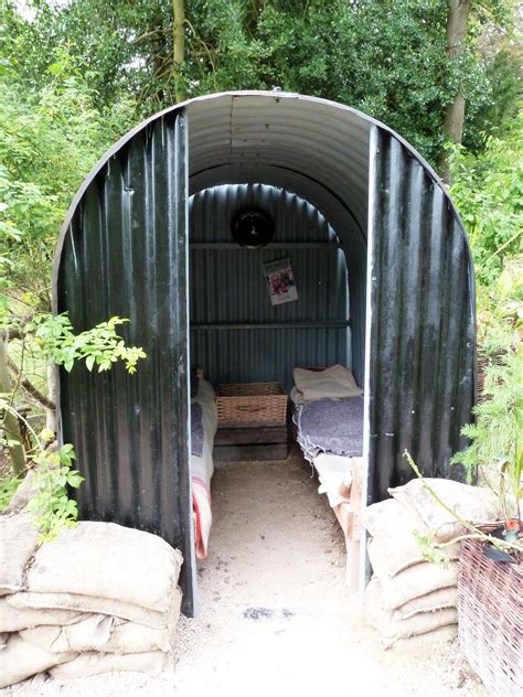 Pin By El Koposo On Lil Corners O Paradise Anderson Shelter Air Raid Shelter Garden Ideas