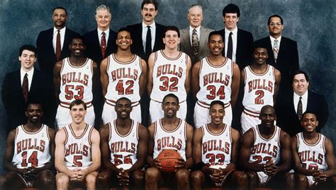 Jordan's bulls beat the lakers in the 1991 finals. Bulls celebrate 20th anniversary of first NBA title ...