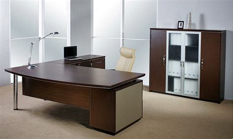 Desain Meja Kantor Minimalis Modern Elegan - METRO PROPERTI