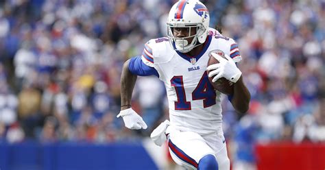 The point of an anchor fluke — see anchor illustration. Sammy Watkins: Bills offense 'making me look bad'