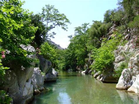 Yazılı kanyon tabiat parkı) is a canyon in isparta province, southwestern turkey, which was declared with its surrounding area a nature park in 1989. Yazılı Kanyon Tabiat Parkı - ISPARTA - Doğa Sporları
