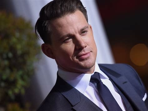 You need a member's recommendations or a lot of friends inside to join, and you have to apply with an essay question. Channing Tatum is reportedly now on Raya, an exclusive ...