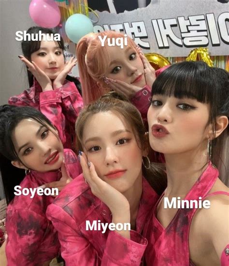 Kpop Girl Groups Korean Girl Groups Kpop Girls Extended Play Eunji
