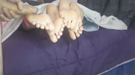 Two Girls Perfect White And Morena Latin Feet Soles Huge Cumshot