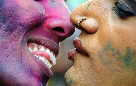 Indian Entrepreneur Sets Up First Gay Marriage Bureau