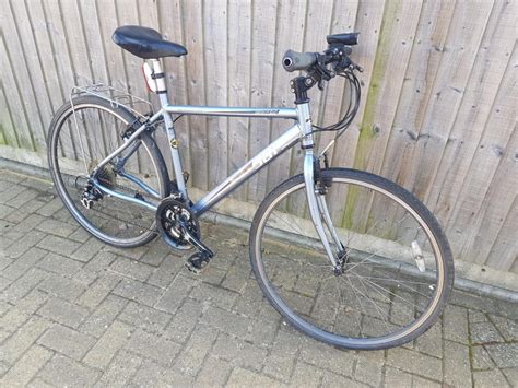 Dawes Discovery 301 Hybrid Gents Mountain Bik In Hp19 Aylesbury For £70