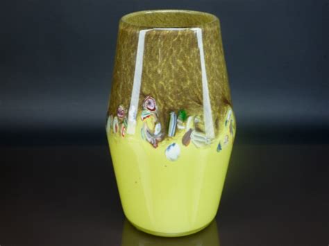 Watt S Antiques Strathearn Art Glass Vase