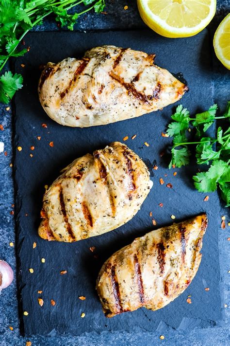 Fire up the grill and make these 50 grilled chicken recipes, all of which are fast, flavorful and couldn't be easier. Italian Grilled Chicken | The EASIEST & BEST Grilled ...