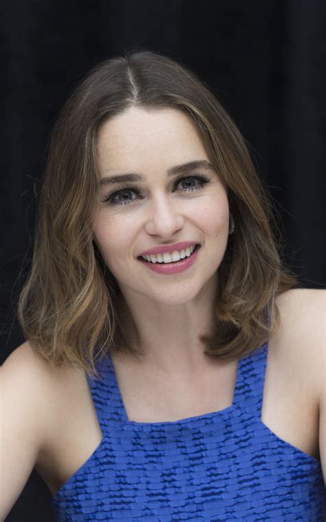 Her father was a theatre sound engineer and her mother is a businesswoman. The meaning and symbolism of the word - «Emilia Clarke»