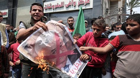 Palestinian Authority Stops Paying Israel For Gaza Electricity Bbc News