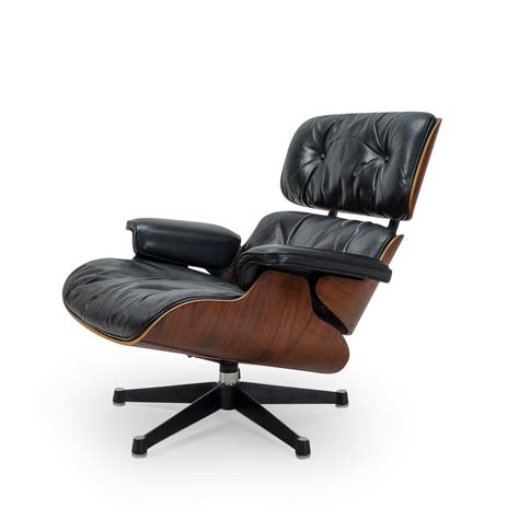 Early Eames Lounge Chair By Vitra 1960s 102526