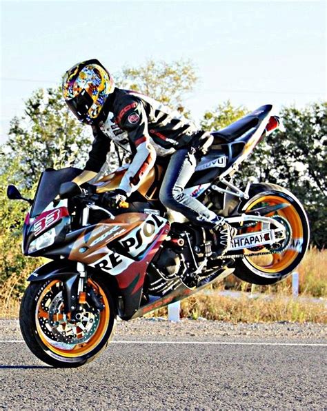 The vehicle's current condition may mean that a feature described below is no longer available on the. Honda CBR 600RR Stopie in 2020 | Honda cbr, Cbr, Honda