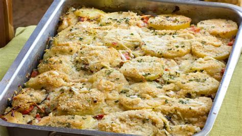 Maybe you would like to learn more about one of these? Parmigiana bianca patate e zucchine | Ricette, Pasti ...