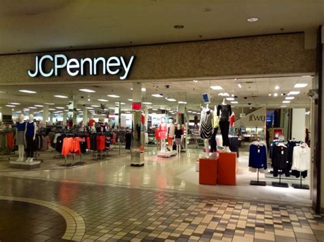 Jcpenney Is Closing More Stores And Laying Off 1000 Employees