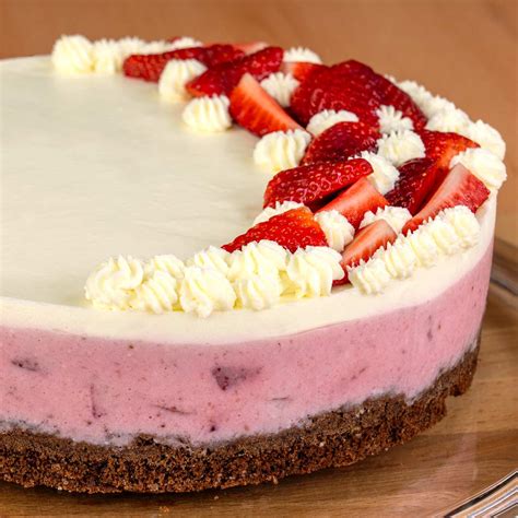 Erdbeer-Joghurt-Torte - Sandras Backideen