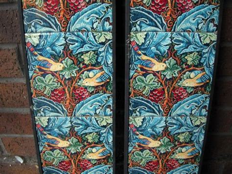 William Morris Strawberry Thief Detail Arts And Crafts Tile Set ~ Pilgrim